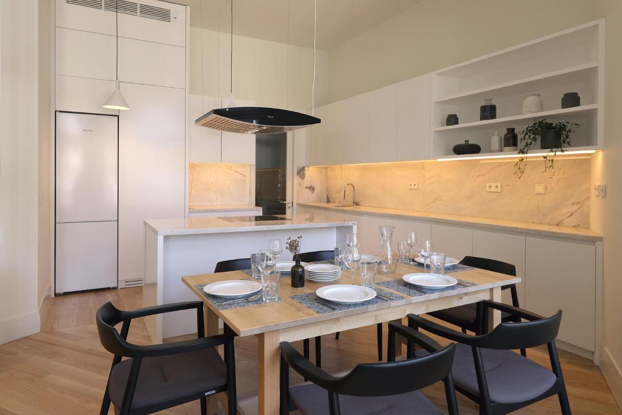 Flh Sa Da Bandeira Luxury Apartment Porto Eksteriør billede